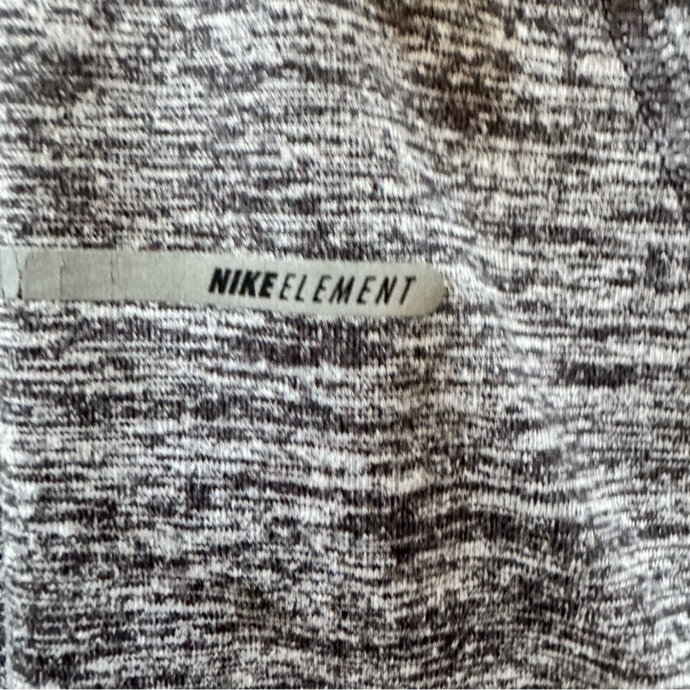 Nike Dri-FIT Running Element 1/2 Zip Pullover XXL‎ Gray Thumbhole Athletic Top - Picture 3 of 12